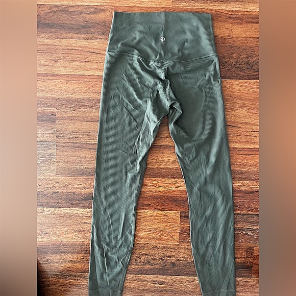Lululemon Sage/Olive green ribbed align leggings size 4 length 25”. - Picture 1 of 2